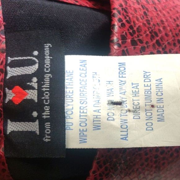 Vintage Faux Leather Animal Print Skirt | Size 7 - Picture 3 of 5